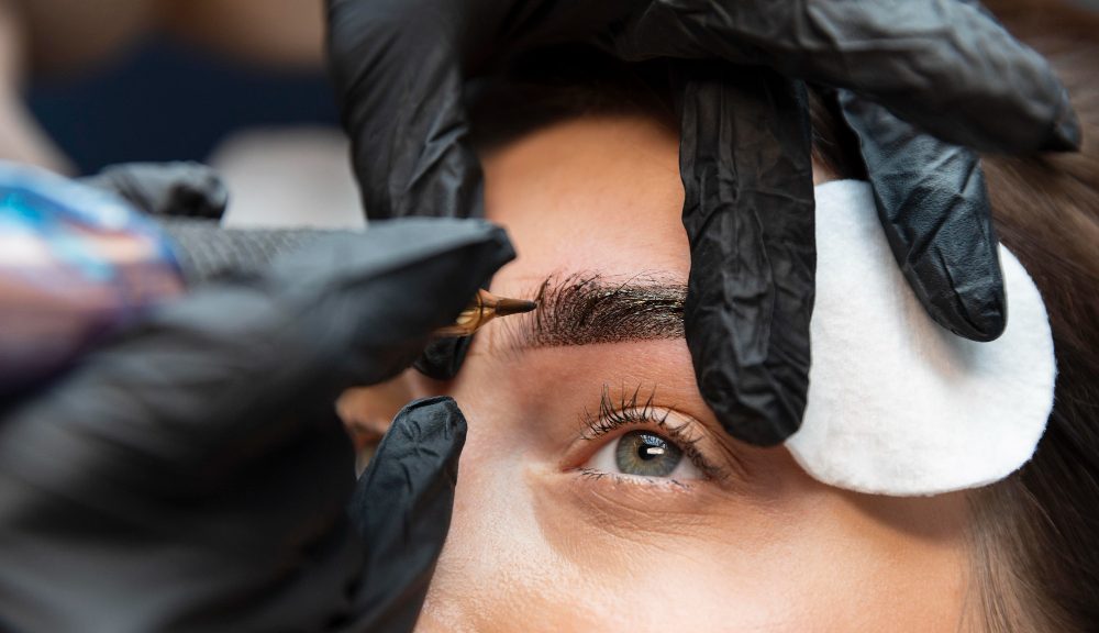 Best Affordable and Budgeted Eyebrow Threading in London