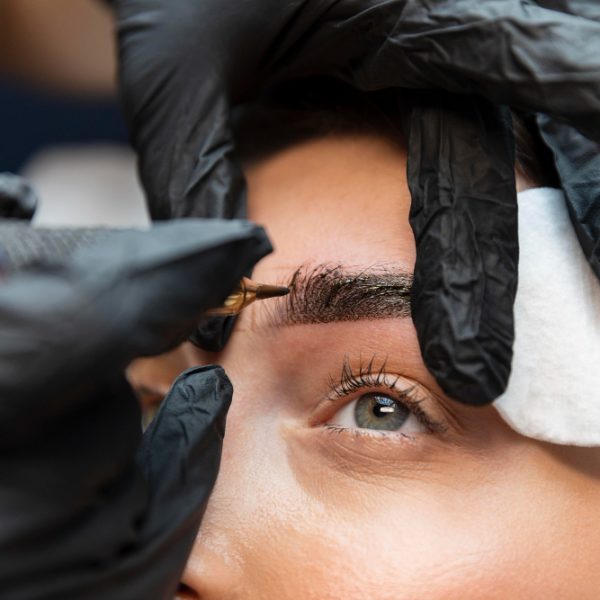 Best Affordable and Budgeted Eyebrow Threading in London