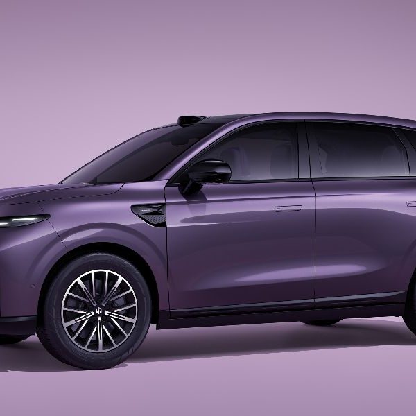 Leapmotor B10 SUV unveiled at Paris Motor show