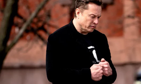 Musk’s xAI Sues Apple and OpenAI Over ChatGPT Deal on iPhones