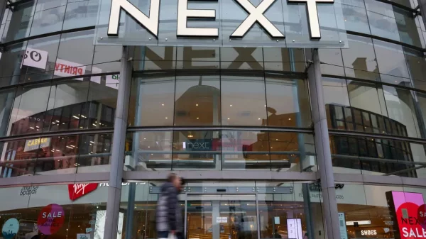 Next Warns UK Faces ‘Anaemic’ Growth Despite Strong Profits
