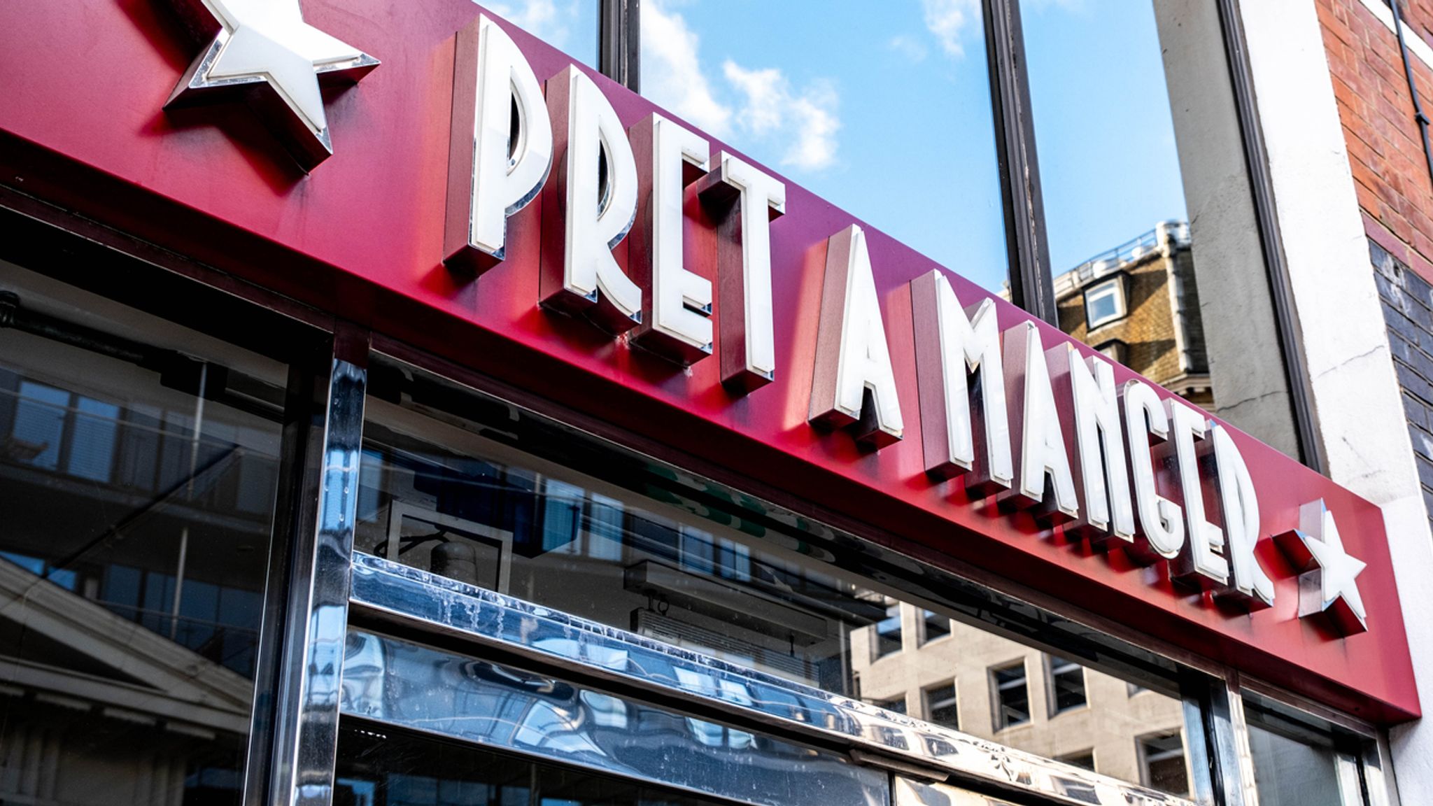 Pret Swings to £451m Loss After £553m Tax