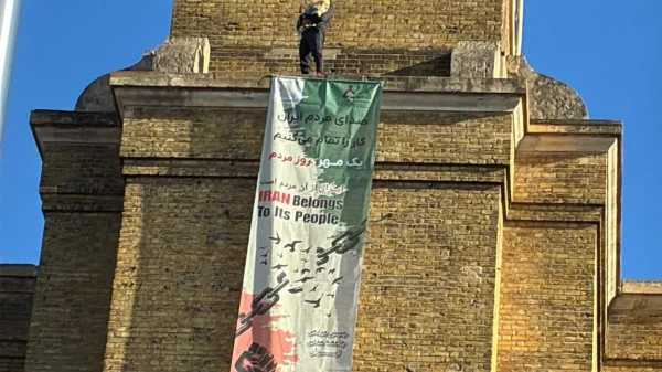 Protester Climbs King’s Cross Clock Tower With Dog in Anti-Iran Demonstration