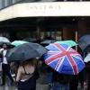 UK Pay Growth Remains High as Labour Market Weakens