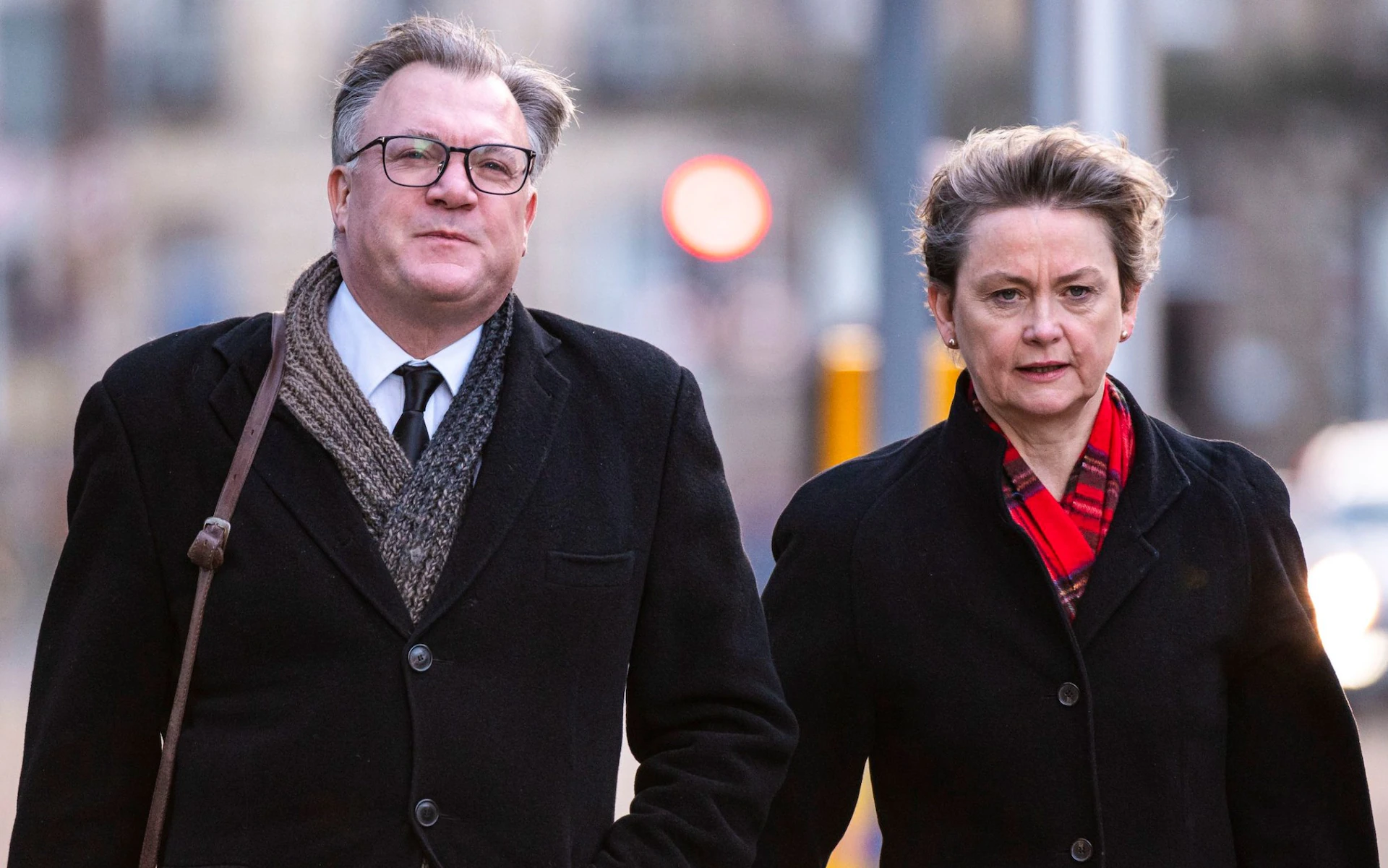 UK Pledges £142m in Fresh Aid as Foreign Secretary Visits Kyiv