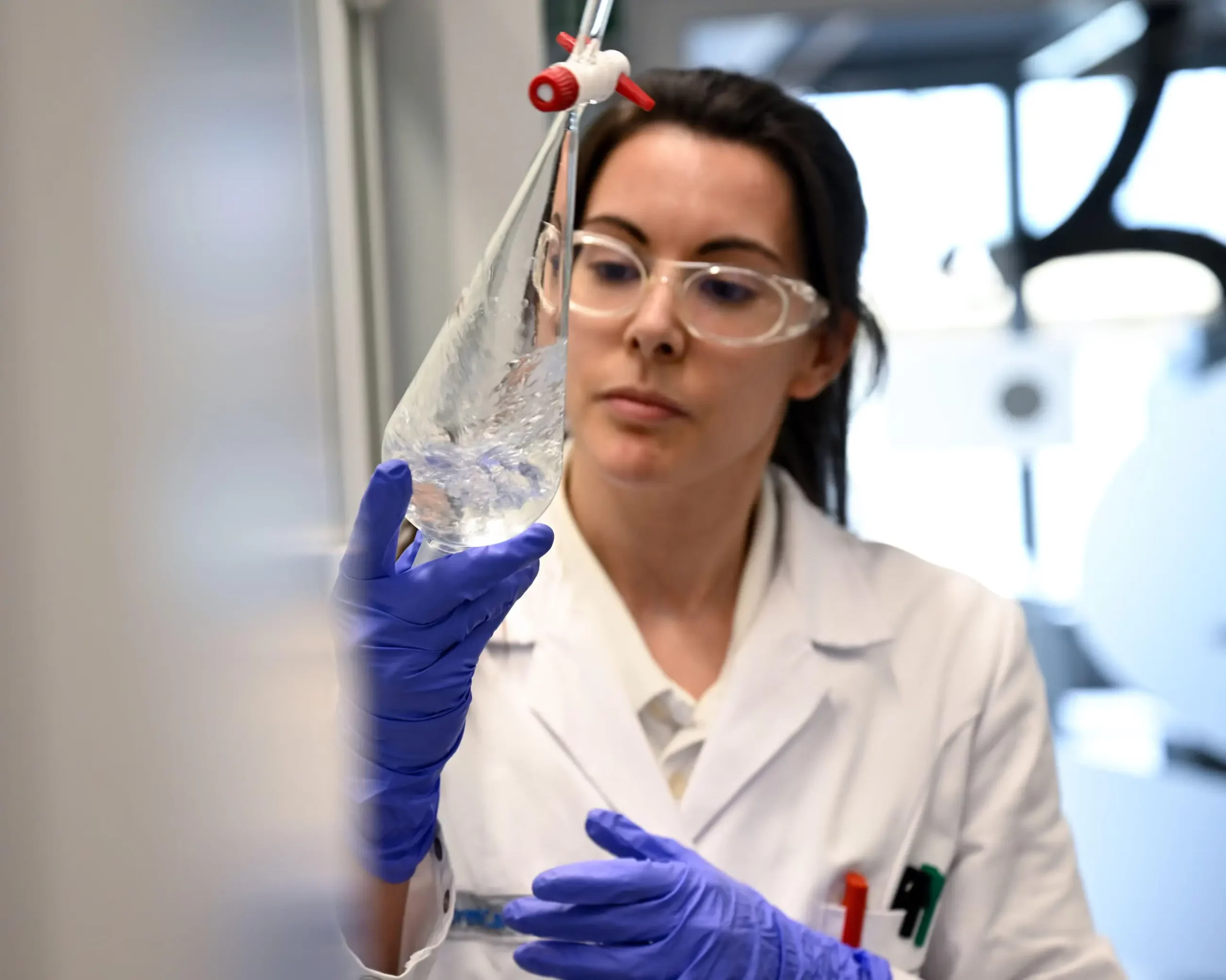 UK Risks Losing Pharma Investment After Merck’s £1bn Exit