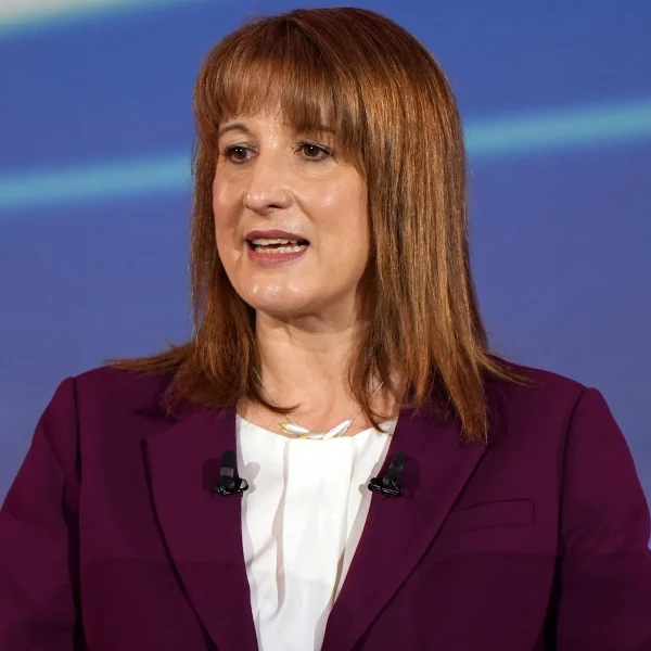 Property tax rise puts 120000 high street jobs at risk
