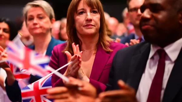 Reeves to Scrap Two-Child Benefit Cap
