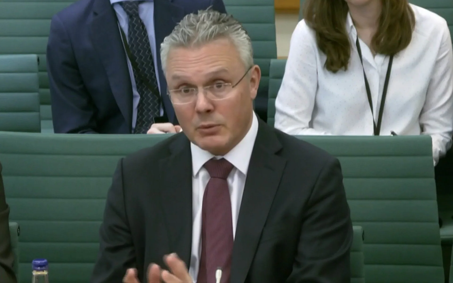 Santander urges government to step in over £11bn car finance compensation scheme