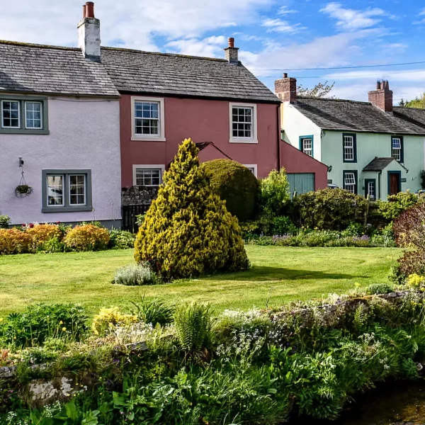 UK house price growth October 2025